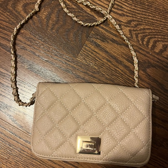 Charlotte Russe bag - Picture 3 of 4